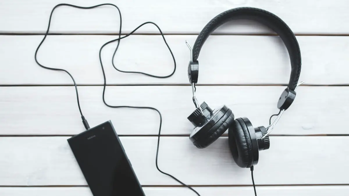 Hur musik och andra ljudinnovationer påverkar spelupplevelsen på online casinon illustration